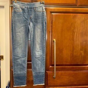 Tribal embellished hem crop Audrey Jean